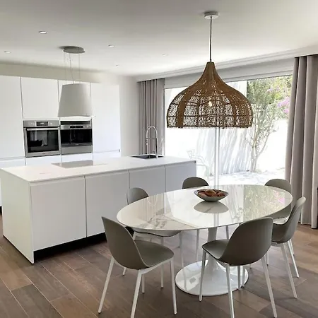 Les Amandiers 7 Apartamento *
